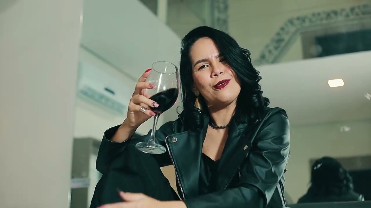 VACILÃO - Maria Carmem ( Xote Gostozinho - Promocional Dezembro 2024 )