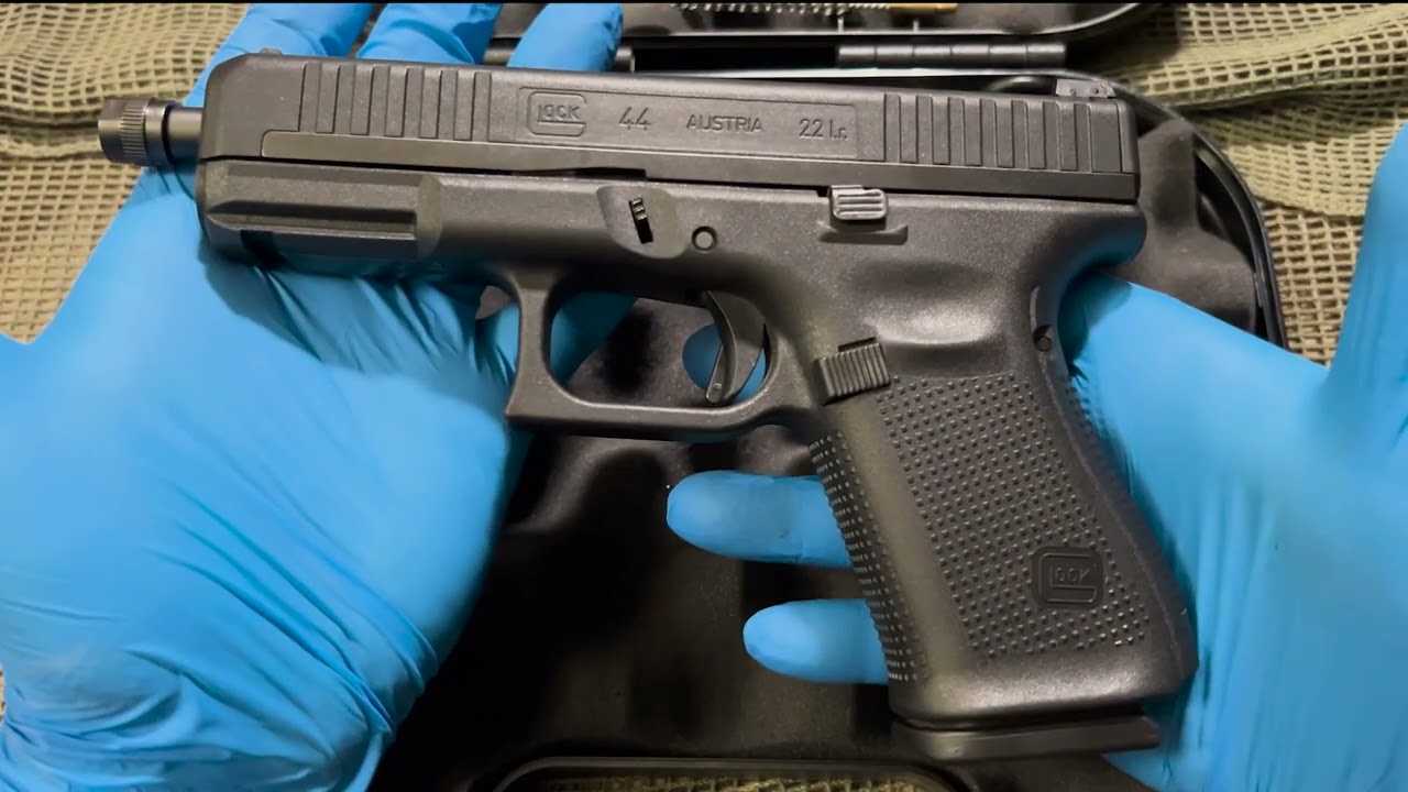 Présentez Armes! S1E01 - Glock 44