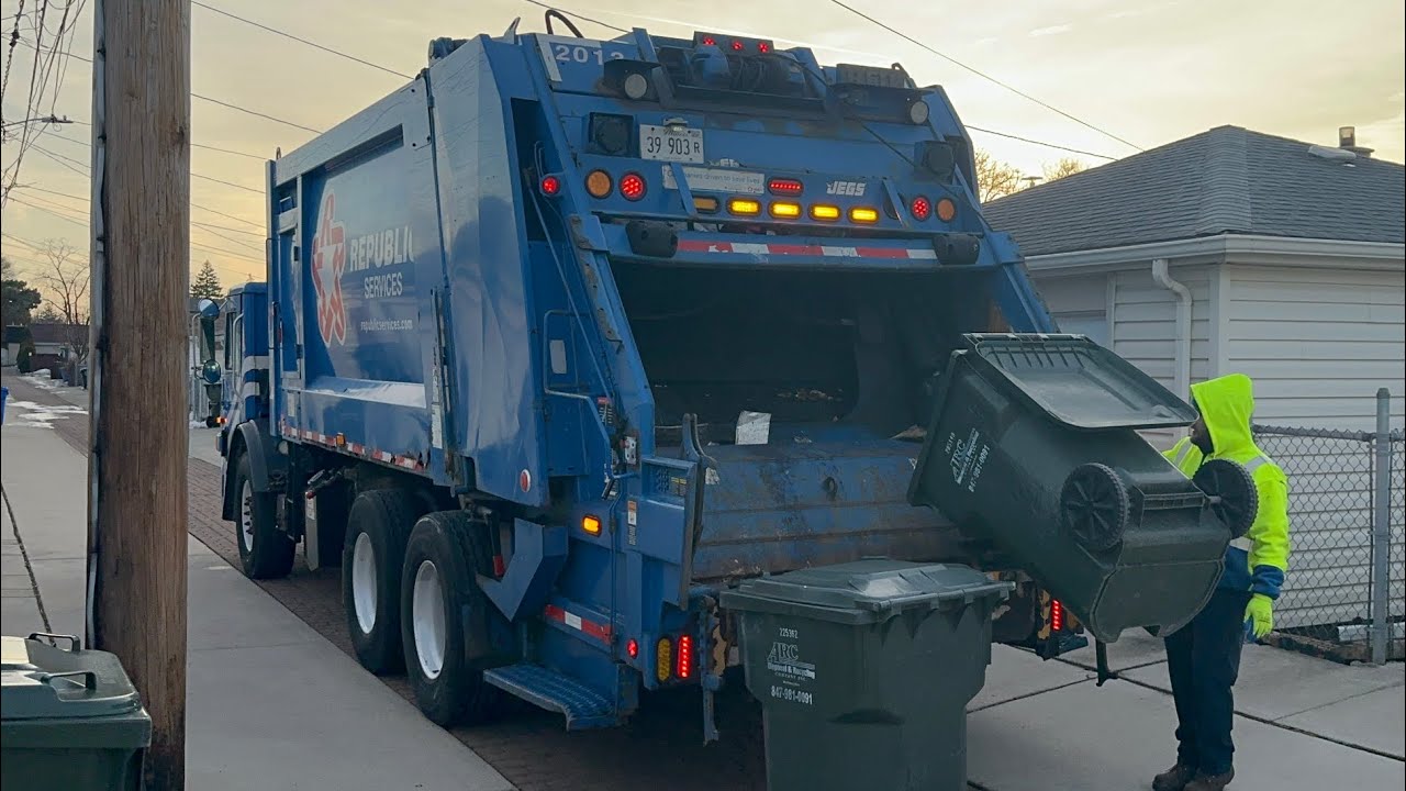 Republic Services Mack LEU Heil 5000 Rear Loader Garbage Truck Packing Trash from ARC Cool Carts