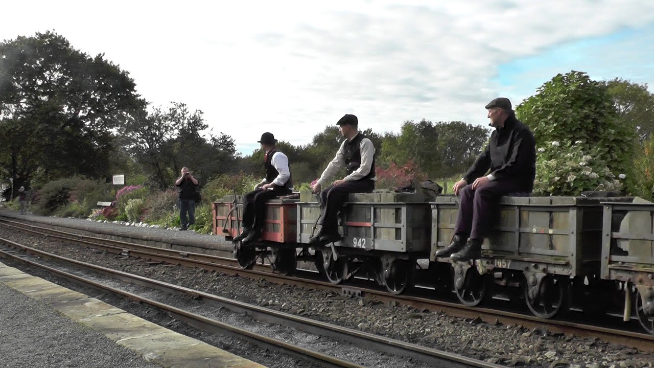 A train powered by gravity? | The Gravity Slate Train on the Ffestiniog Railway