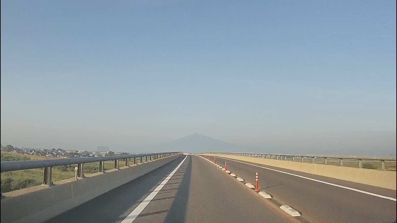 2024 06 13① 津軽自動車道 (津軽平野)