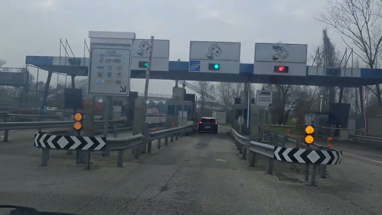 VERY NICE SCENE MIX ROAD ITALIA VIRALVIDEO PAKISTAN INDIA BANGLADESH ITALIA 🇮🇹 