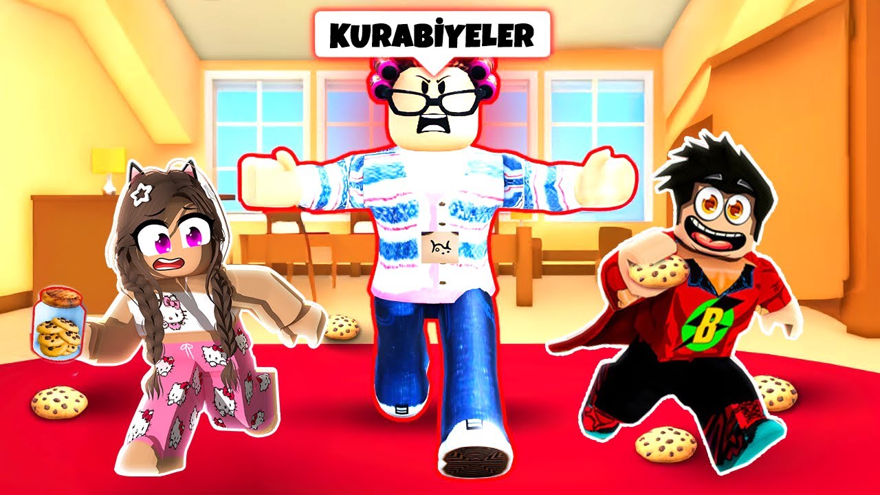 AYBÜKE KURABİYE ÇALARKEN YAKALANDI! BABAANNEM ÇILDIRDI! -  Roblox Steal Cookies