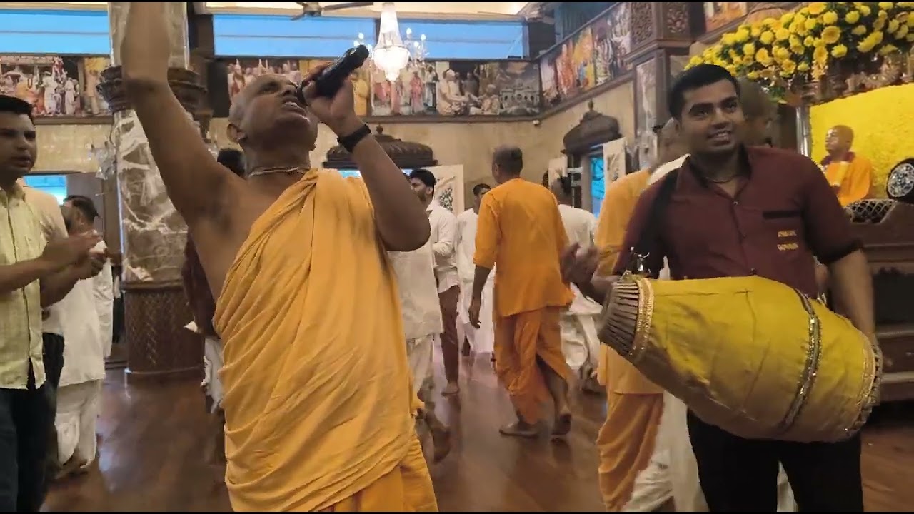 NITYANAND TRAYODASHI celebration at ISKCON CAMP PUNE 🌺🪷