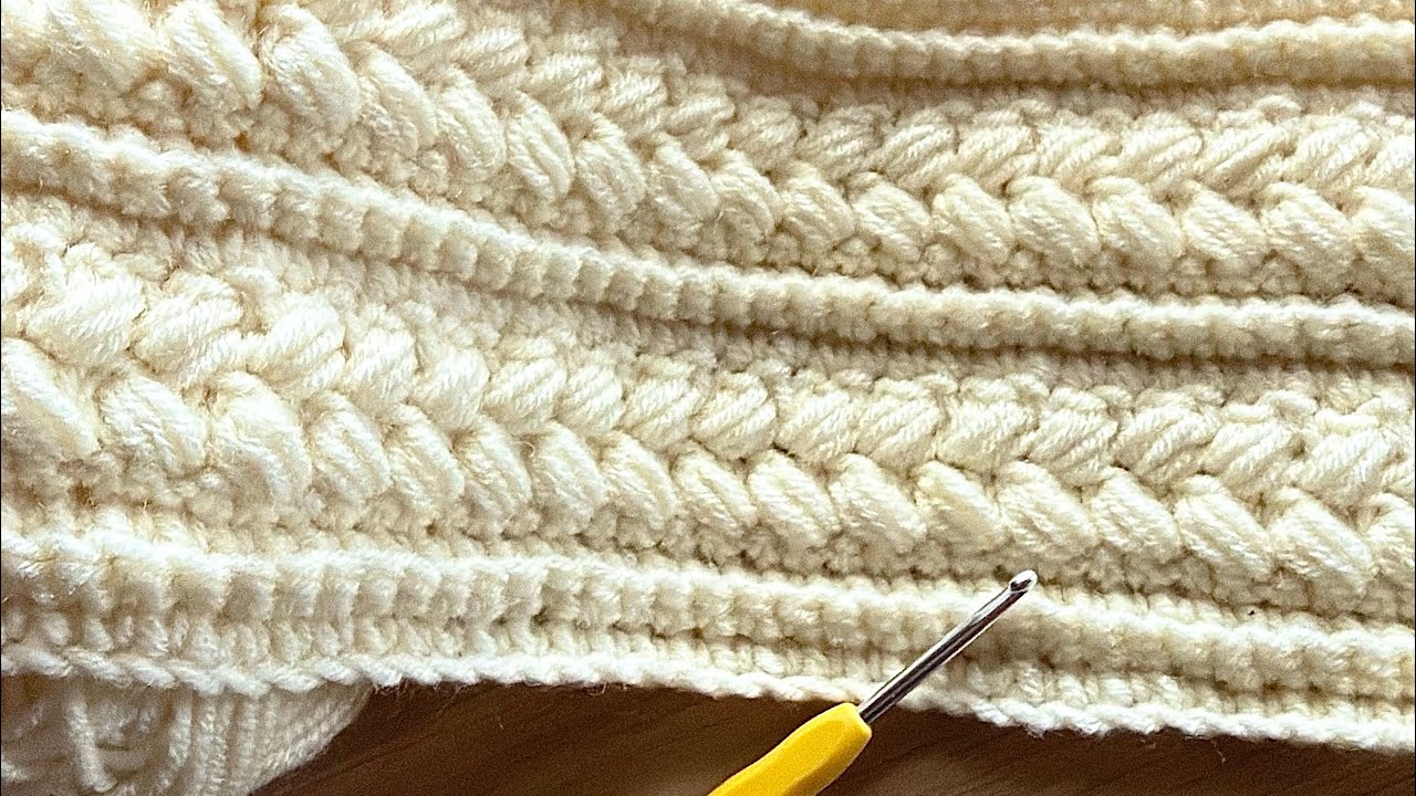 Simple crochet pattern for beginners. How to learn to crochet. Crochet stitch for Baby blanket.
