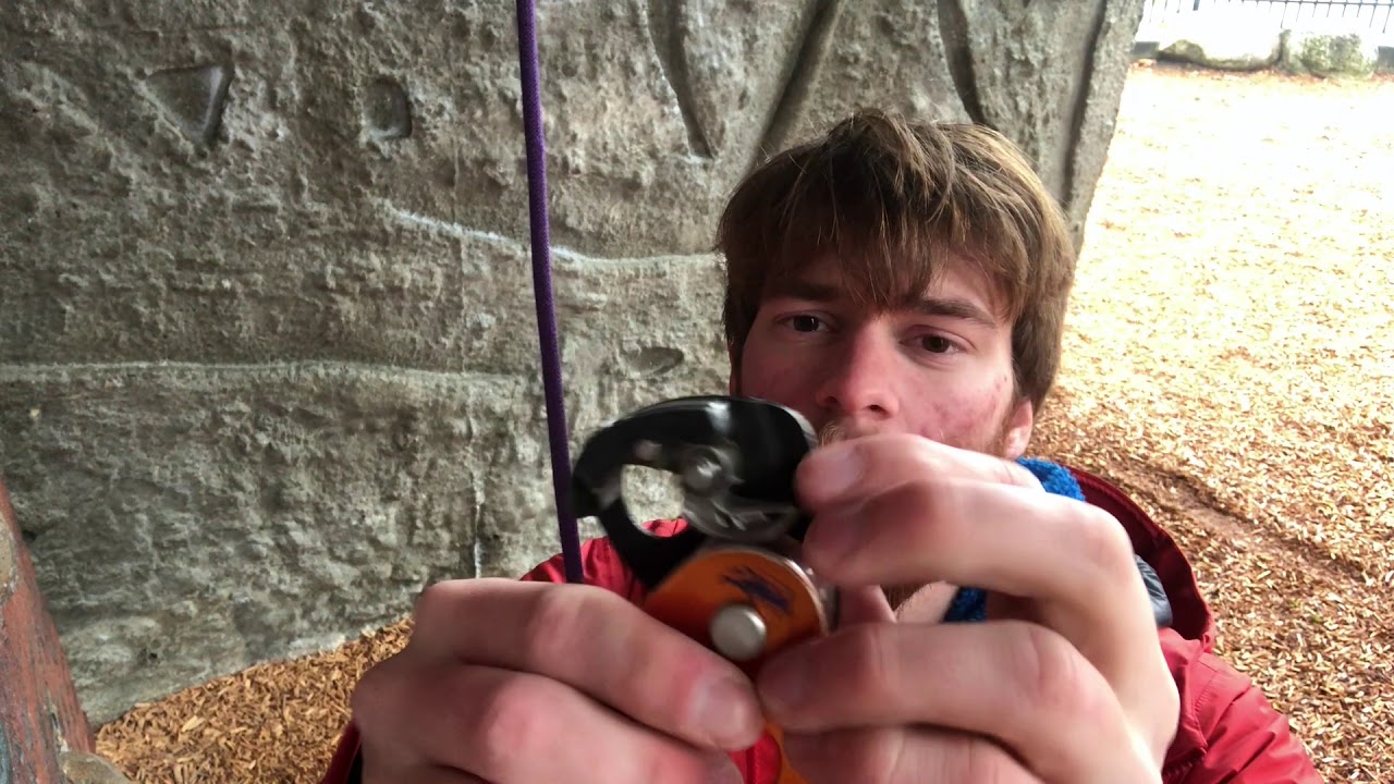 Rope Soloing from the Top