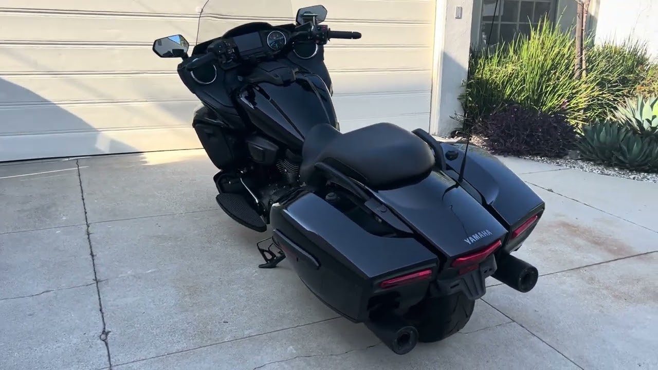 2018 Yamaha Eluder