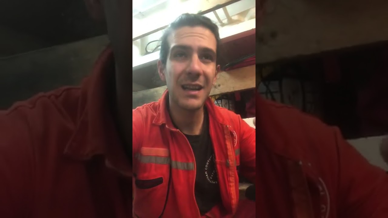 Gemide haftalık genel olarak  4.kaptan ne yapar ? - VLOG
