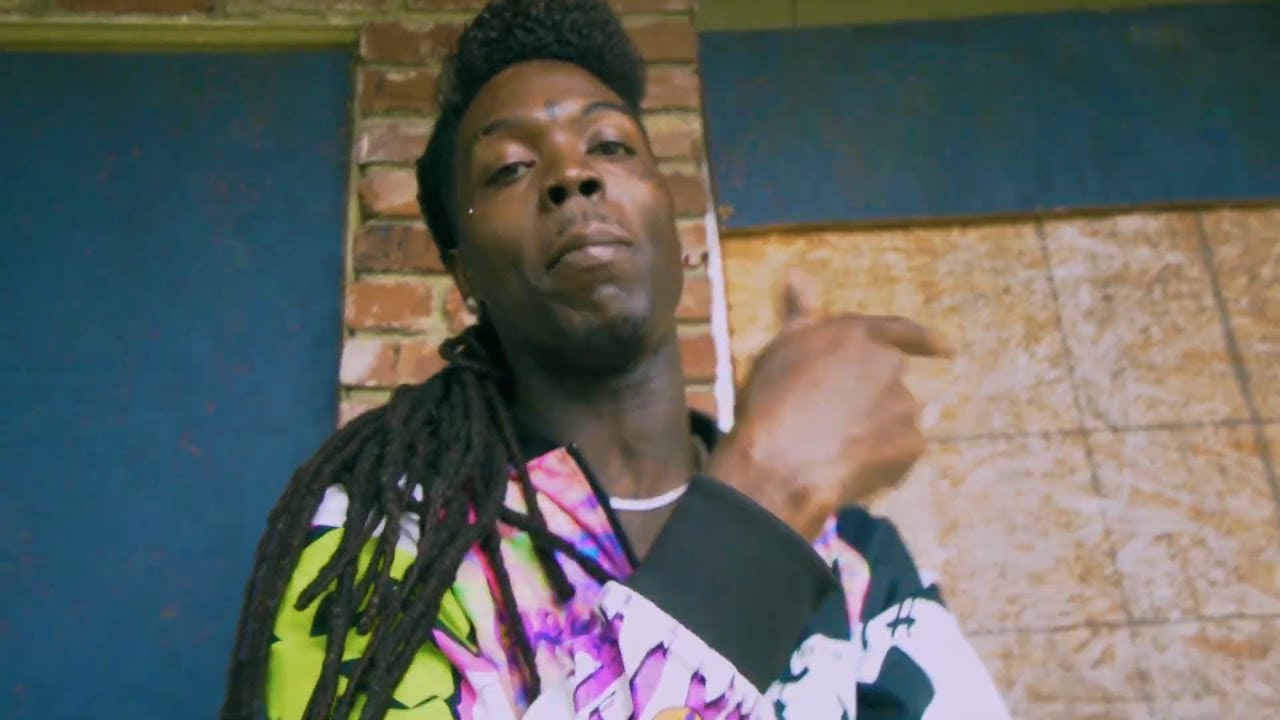 CUXTHROAT - Stay Dangerous (Official Music Video)