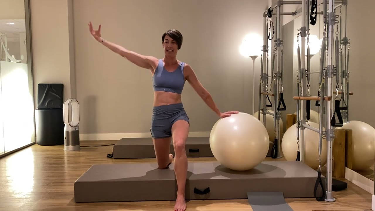 PILATES CON FITBALL/ Nivel intermedio 