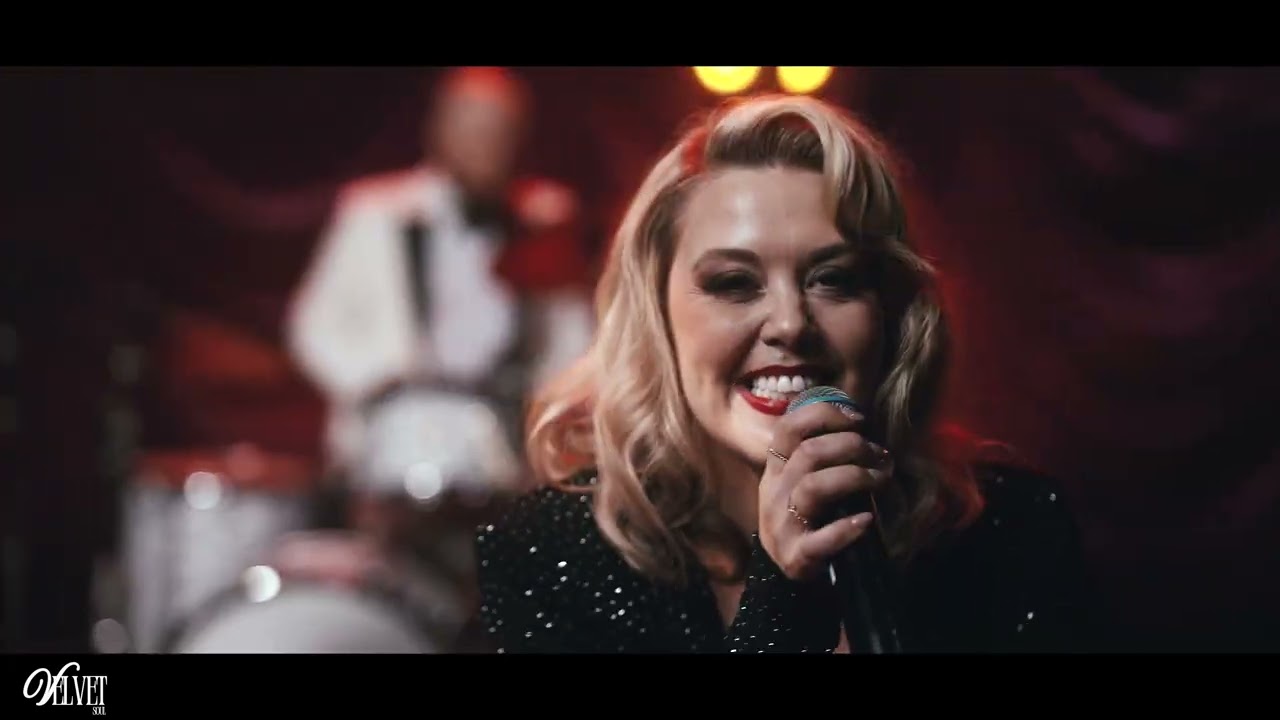 Jennifer Lopez – Let’s Get Loud (Live Cover) | Velvet Soul Wedding & Event Band