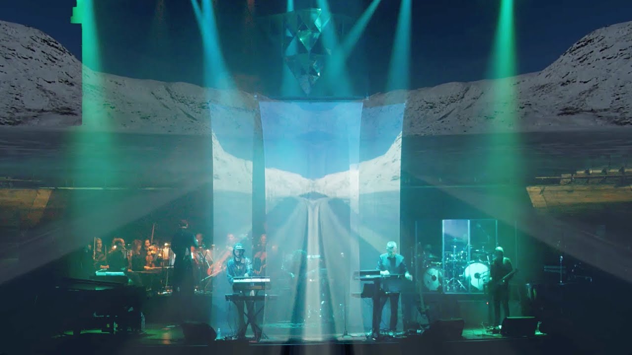 Rhian Sheehan - Tokyo Shadows (Live)