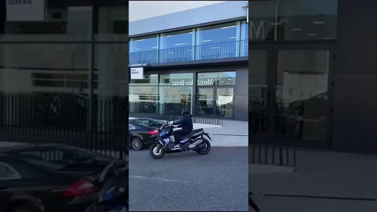 BMW C400X 2022.