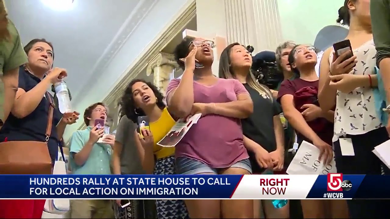 Pro-immigrant protesters rally at the Statehouse