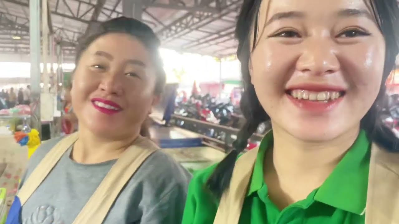 请椰子妹家人吃饭花掉了五十多万，她和她的亲人似乎都接受我了。