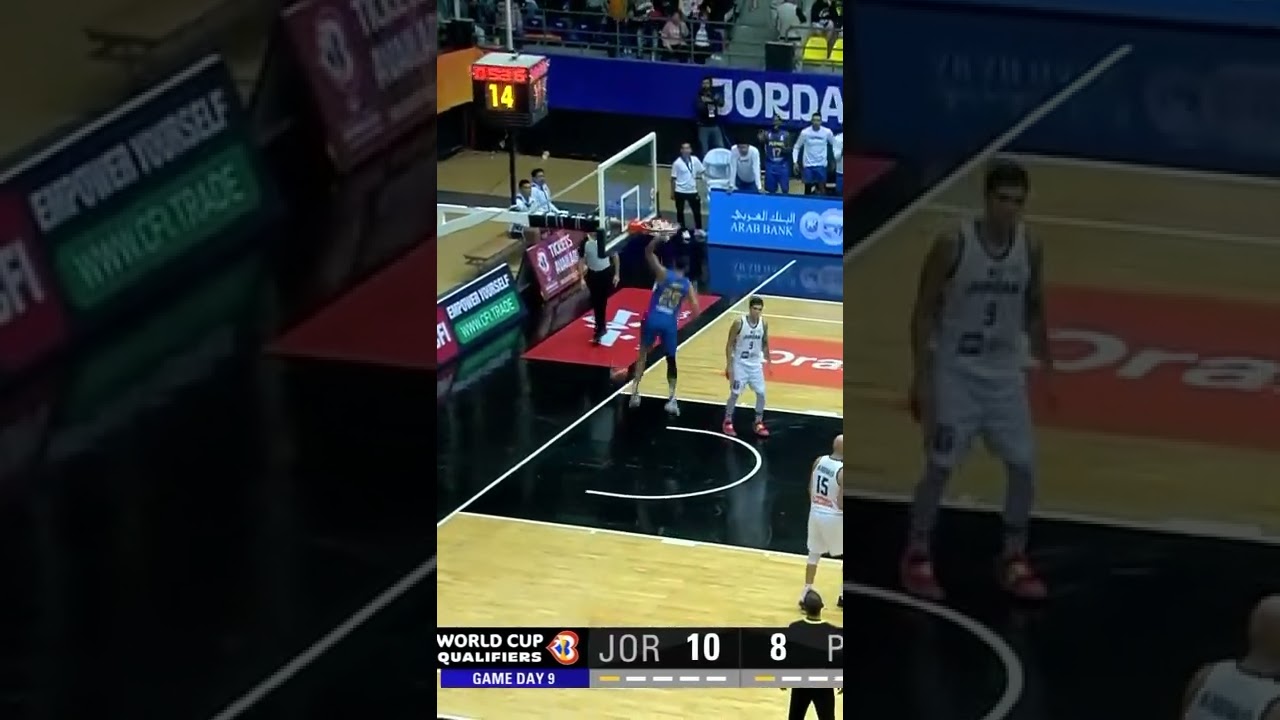 Japeth Aguilar helps himself to the slam! 🇵🇭💪