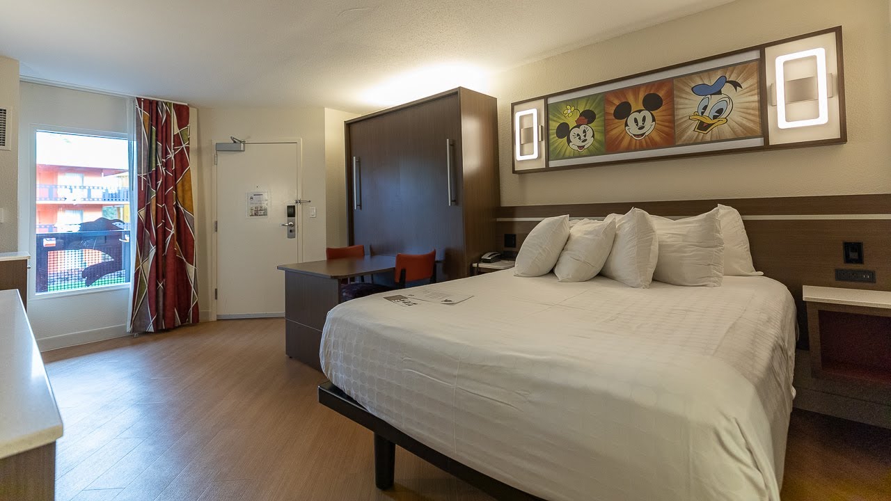 All-Star Movies Room Tour
