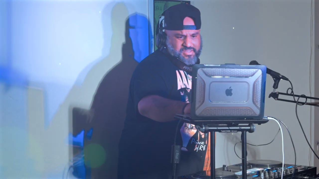 LIVE IN THE MIX VOL.1 W @djpopmoney5595