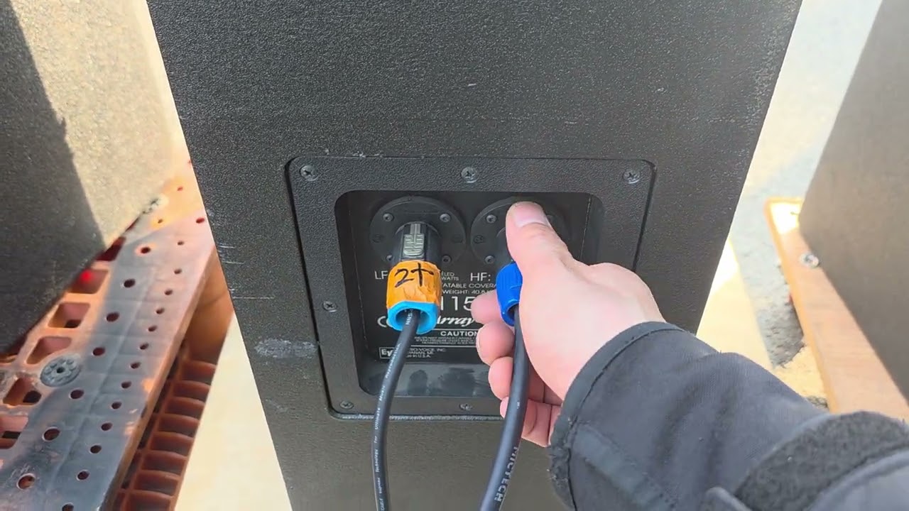(EV)Xi-1152/64 15인치 600W X-Array 중고스피커 