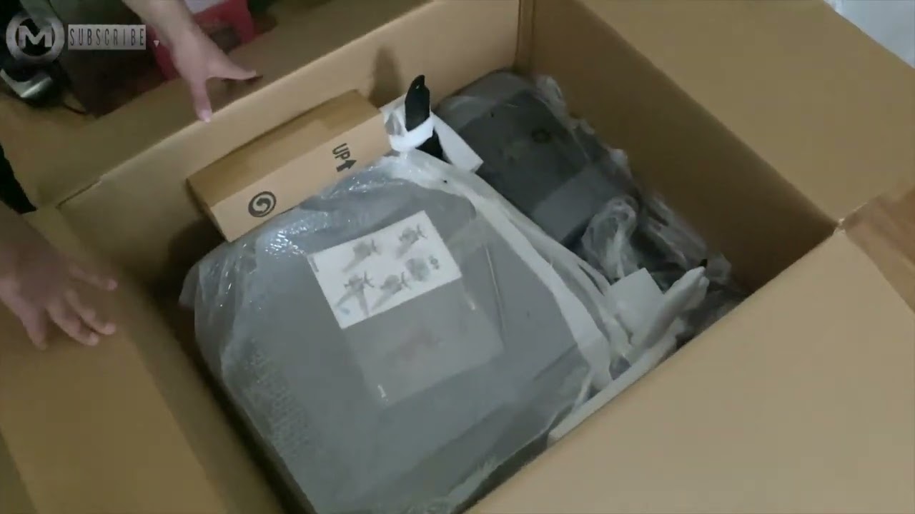 Trust Gaming GXT 707G Resto Gaming Chair, Full 360 Degrees Rotatable   UNBOXING