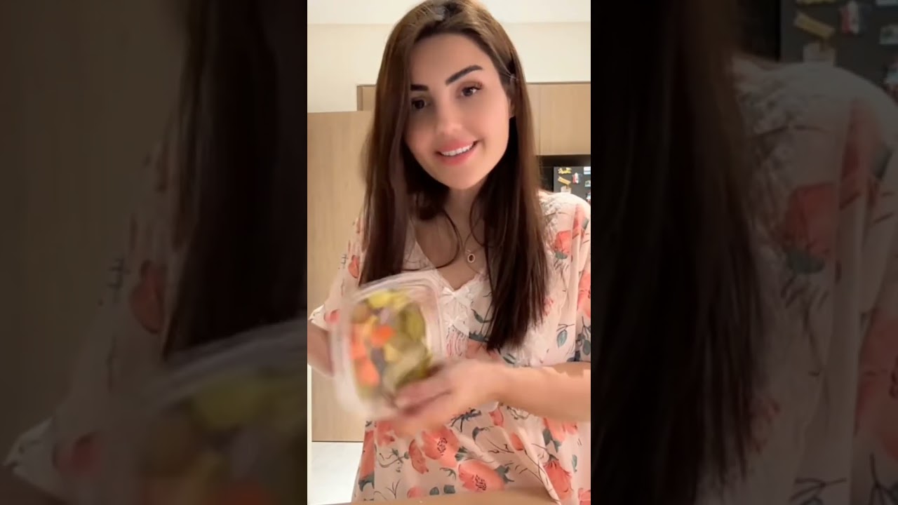 نور وعصام🥰جوع اخر الليل عم اعمل سندويش جبنة لعصام 😋