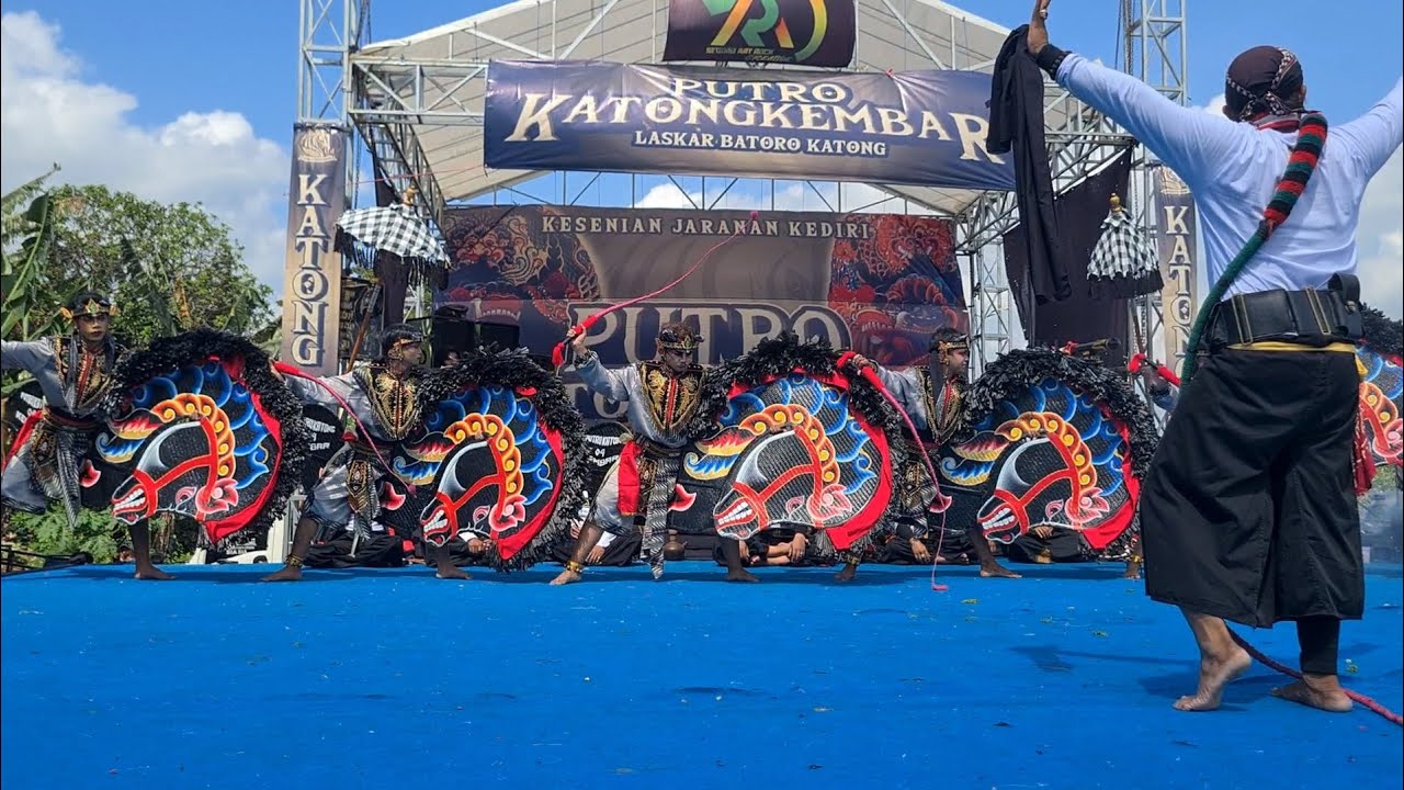 kesenian jaranan kuda lumping Katong kembar live Ploso semampir kota Kediri