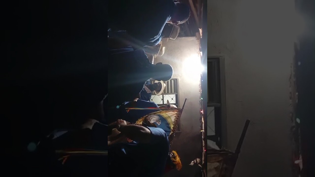 Caravana de Reis Santa Helena- Em Araçai MG