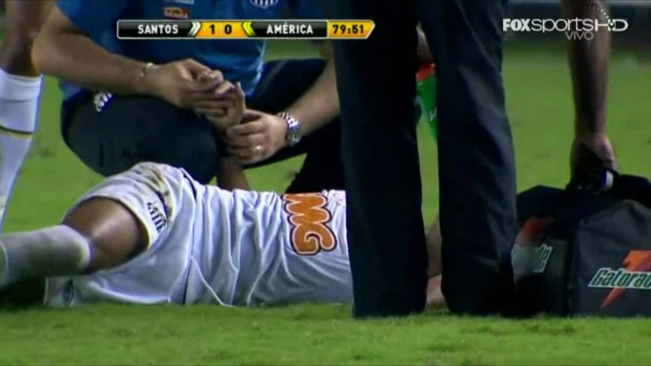 Neymar vs America Home 10-11 by Fella