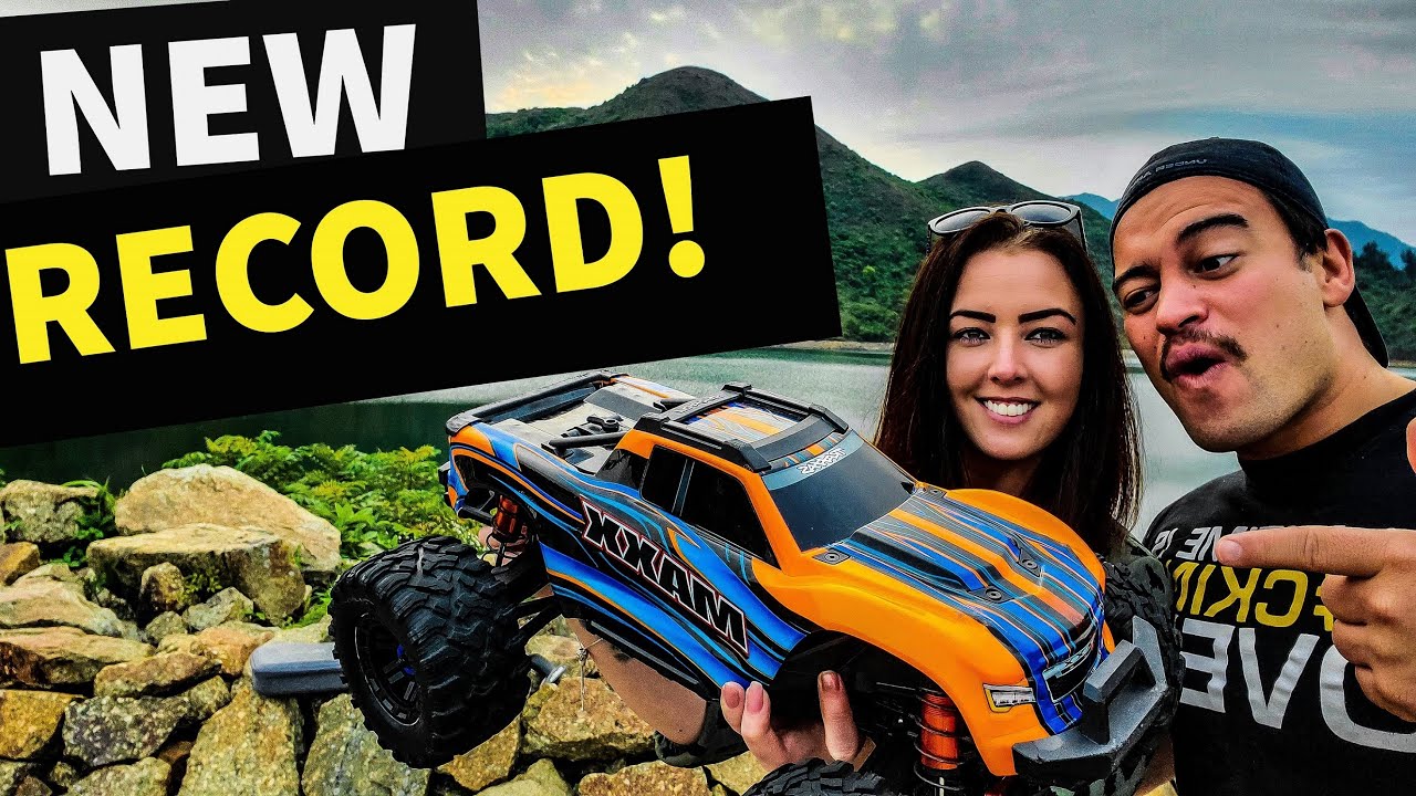 TRAXXAS MAXX Speed Run [3s vs 4s]