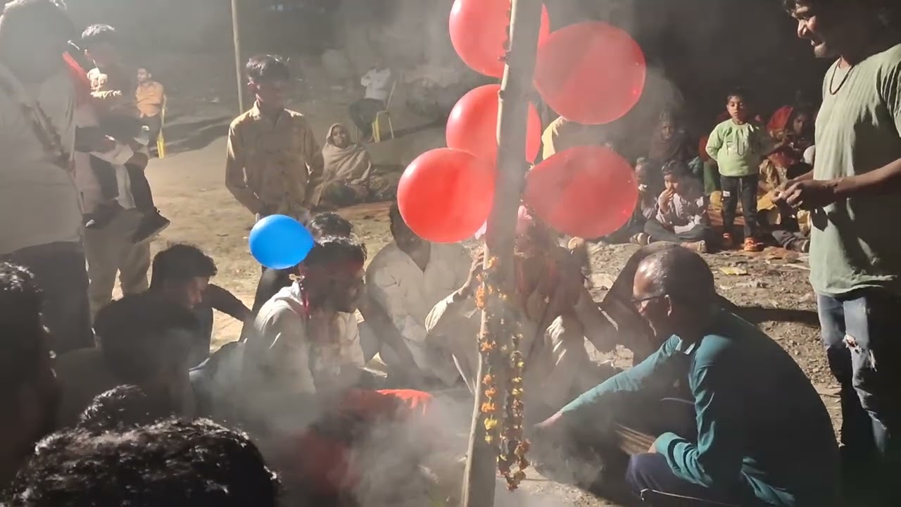 Dulahn anetak kabhi apne dullan bana he