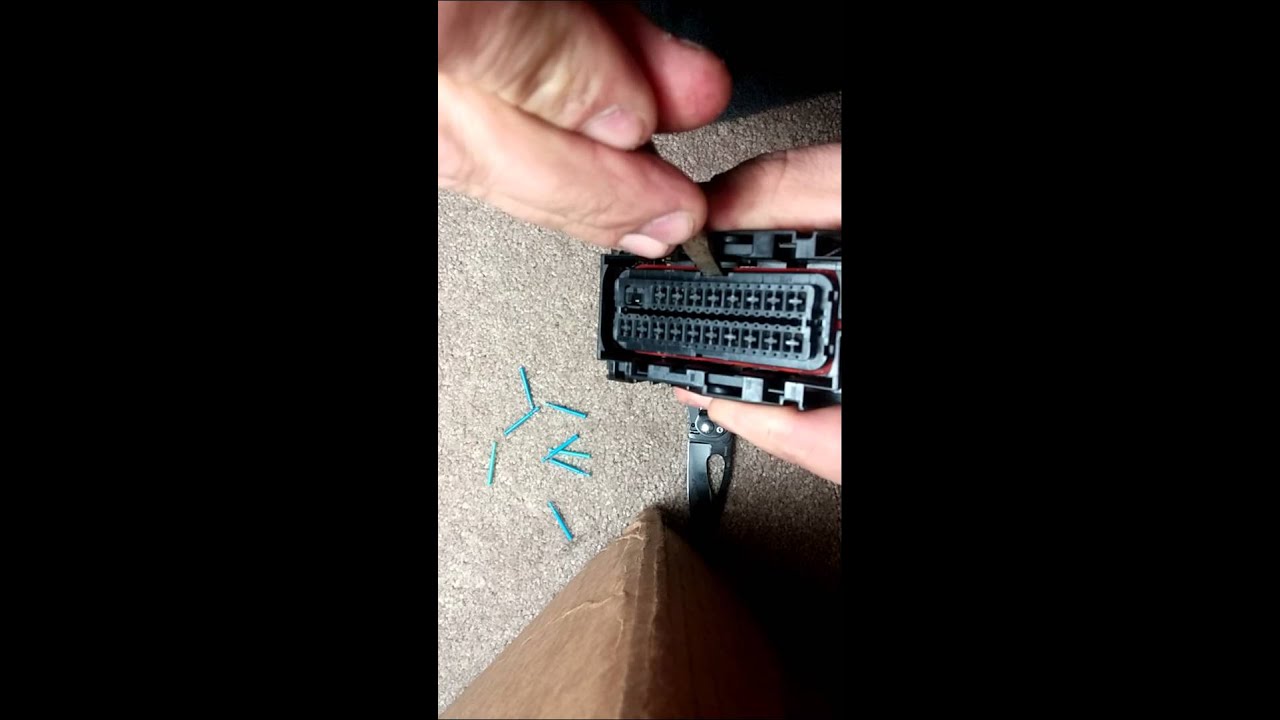 Removing PCM Pins and Wires GM LSx E38 Ly6
