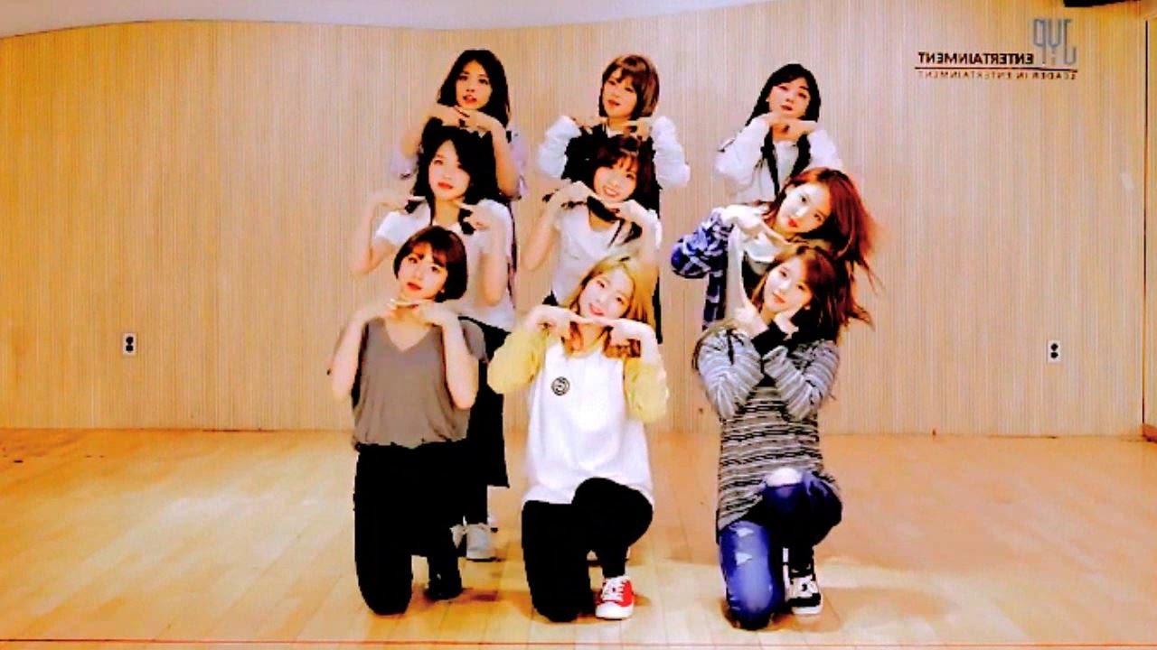 TWICE 