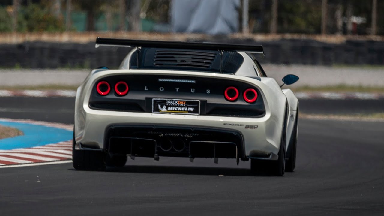 Manejé un Lotus en el regreso de Track Day Argentina al Gálvez