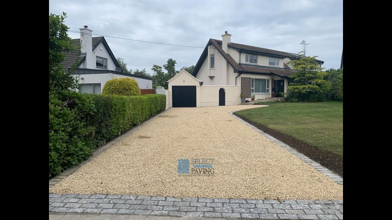Gravel Driveway with Granite Cobbles for Apron in Sutton, Dublin