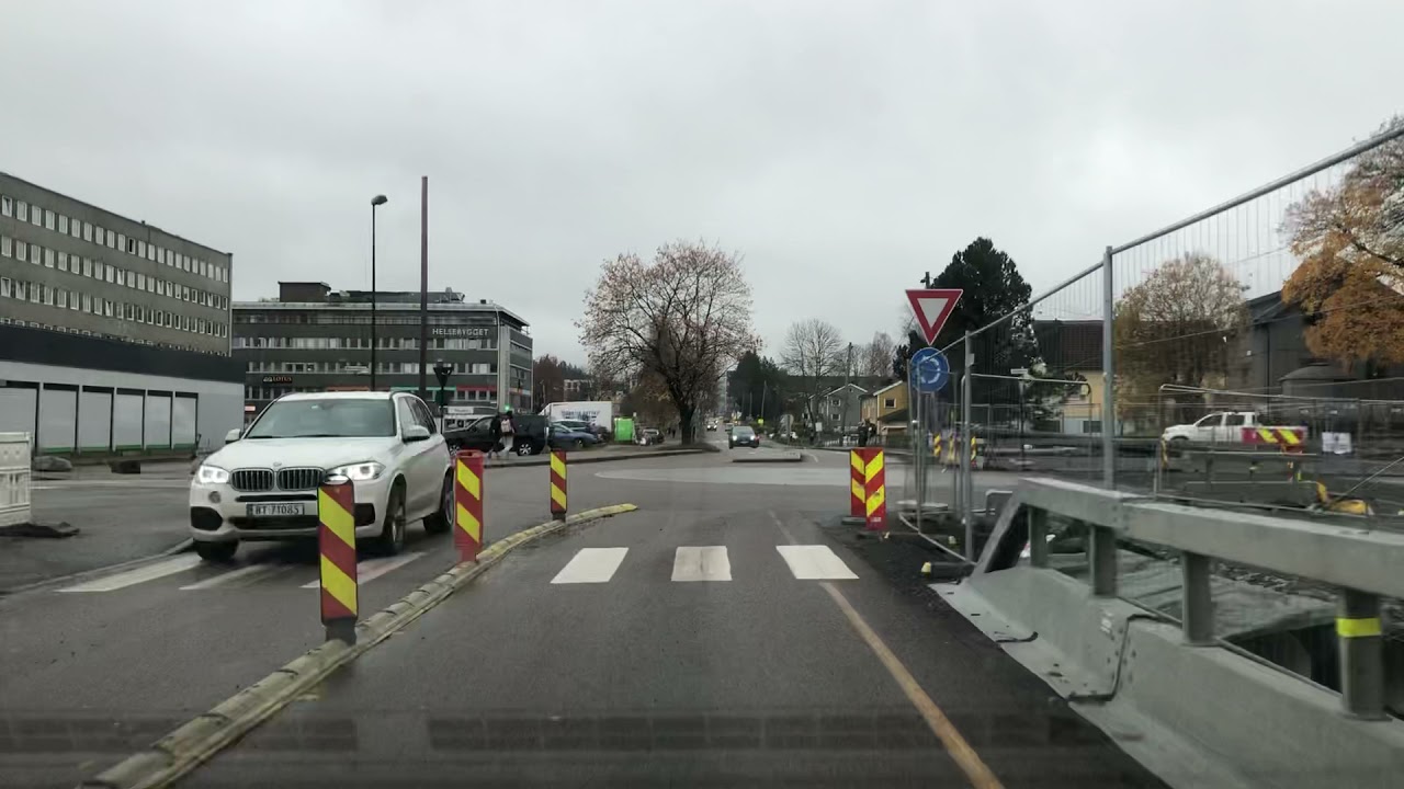 Tettbebyggelse i Lørenskog og landevei.