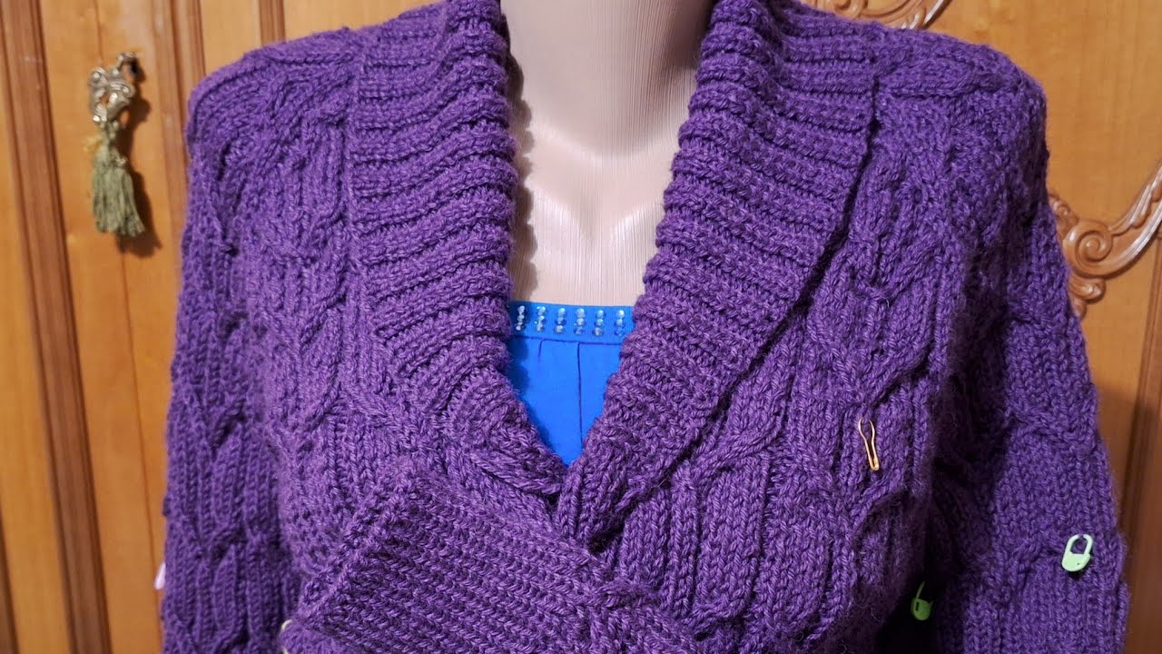 587-Cardigan con collo a sciale, per uomo.