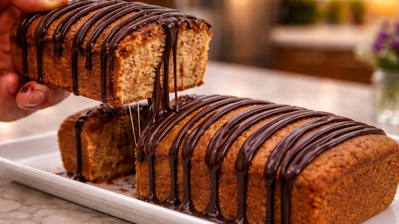 BANANA AND CHOCOLATE CAKE