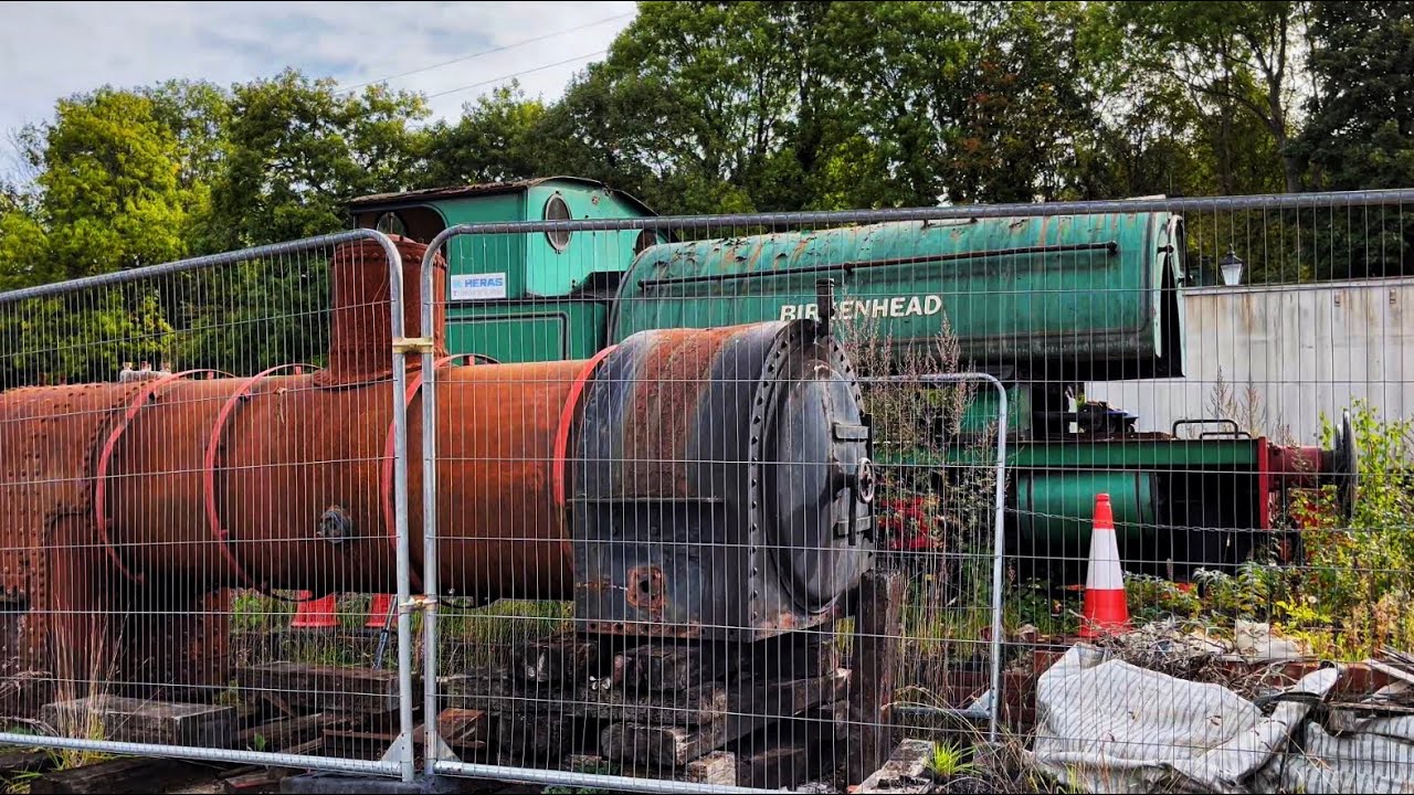 The Derelict Remains Of The Elsecar Heritage Railway 25/9/2022