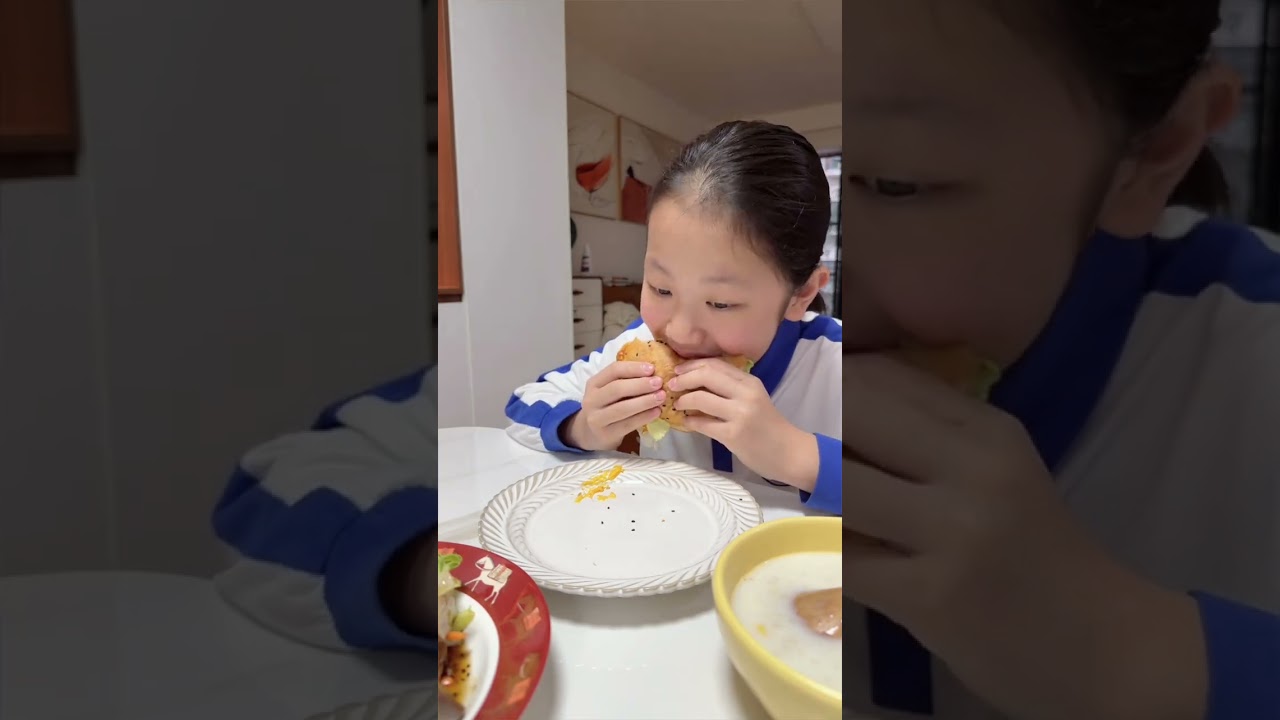 開學第一天，開啟高能量模式，給孩子們做了美味的早餐，媽媽牌芝士牛肉餅補上庫存#學生早餐 #芝士蝦仁牛肉餅 #這就是生活本來的樣子