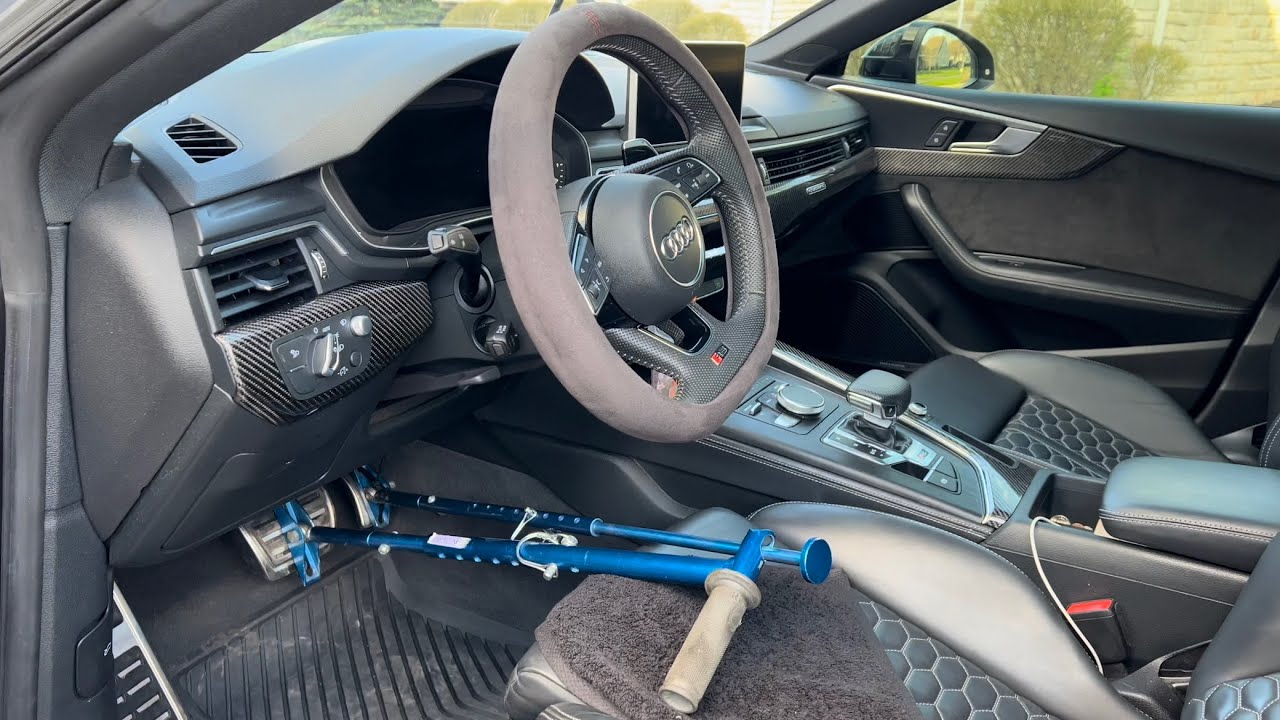 My PORTABLE Hand Controls in my Audi♿️👌🏼