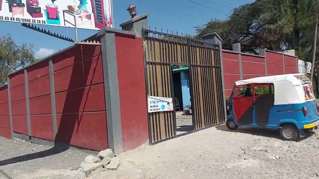 የቡና መቁያና መፍጫ ማሽን በቤት ቆጣሪ የሚሠራ መቁያው እስከ 10 k.g የሚቆላ ሲሆን መፍጫው እስከ 20 k.g ይፈጫል !! 0911 38 12 66 T.gram