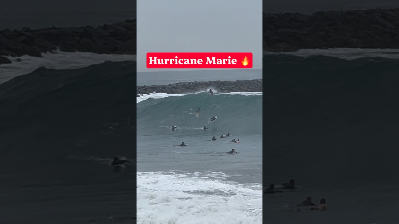3 crazy Waves at The Wedge in Newport Beach
