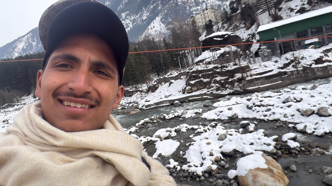 Manali ke mall road Puhchh gaye 