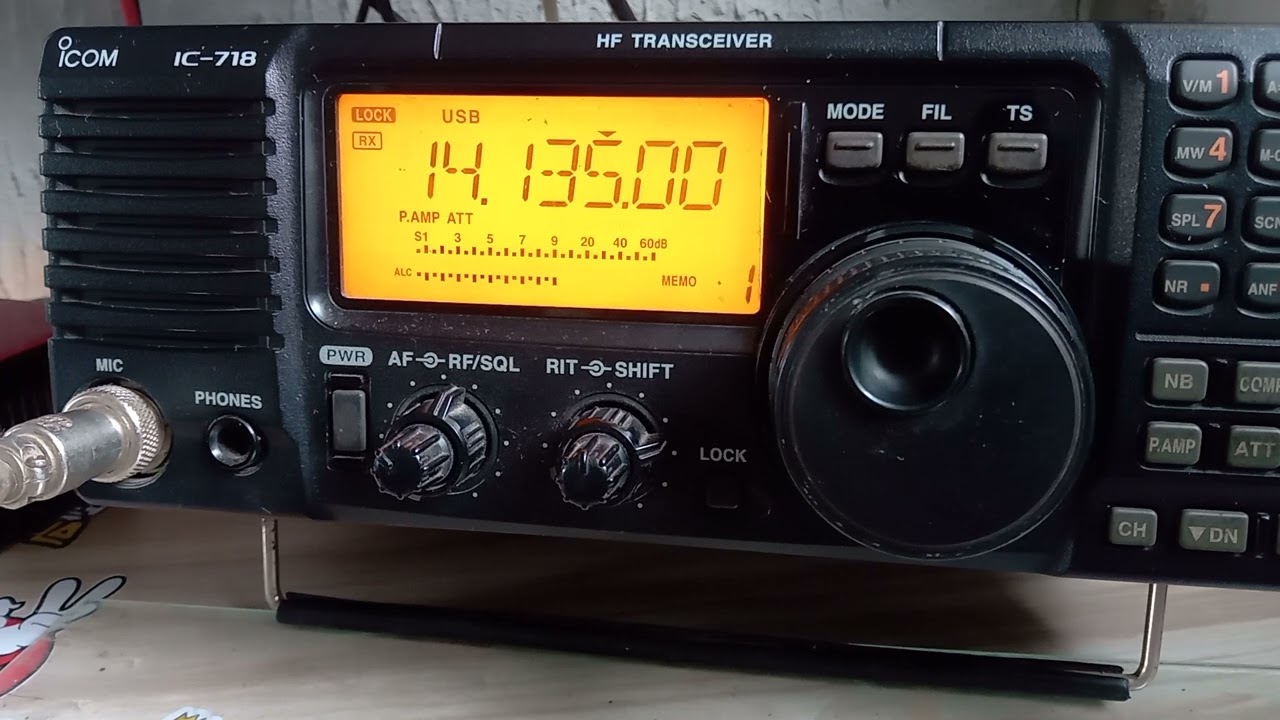 Ic718 icom uma grande maquina