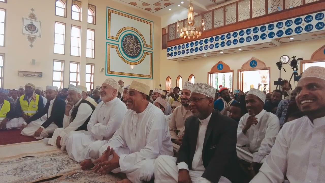 MUFTI ISMAIL MENK KENYAN TOUR PART 2 | MASJID AL HUDA SOUTH B | ECHOES AND ENLIGTENMENT