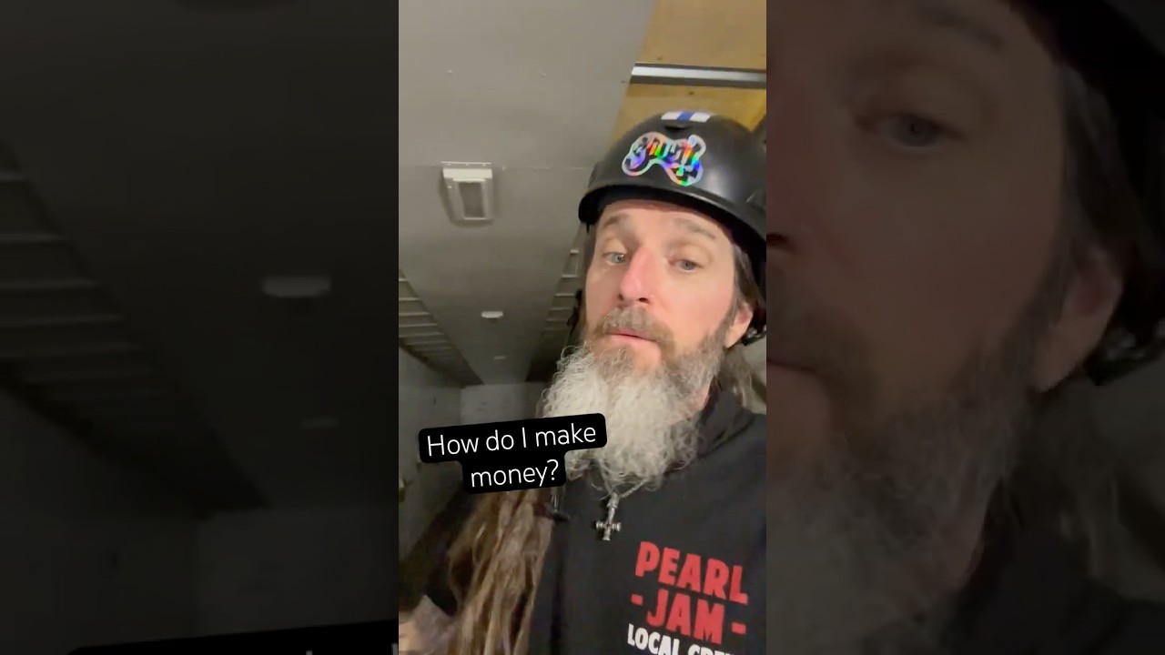 How do I make money? | Not how you might think!