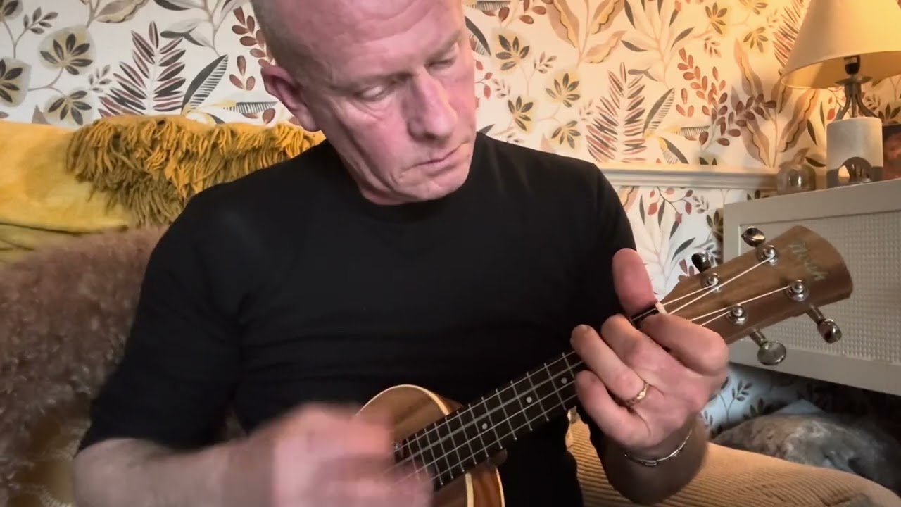 Imagine by John Lennon .. happy world ukulele day ❣️✌🏻