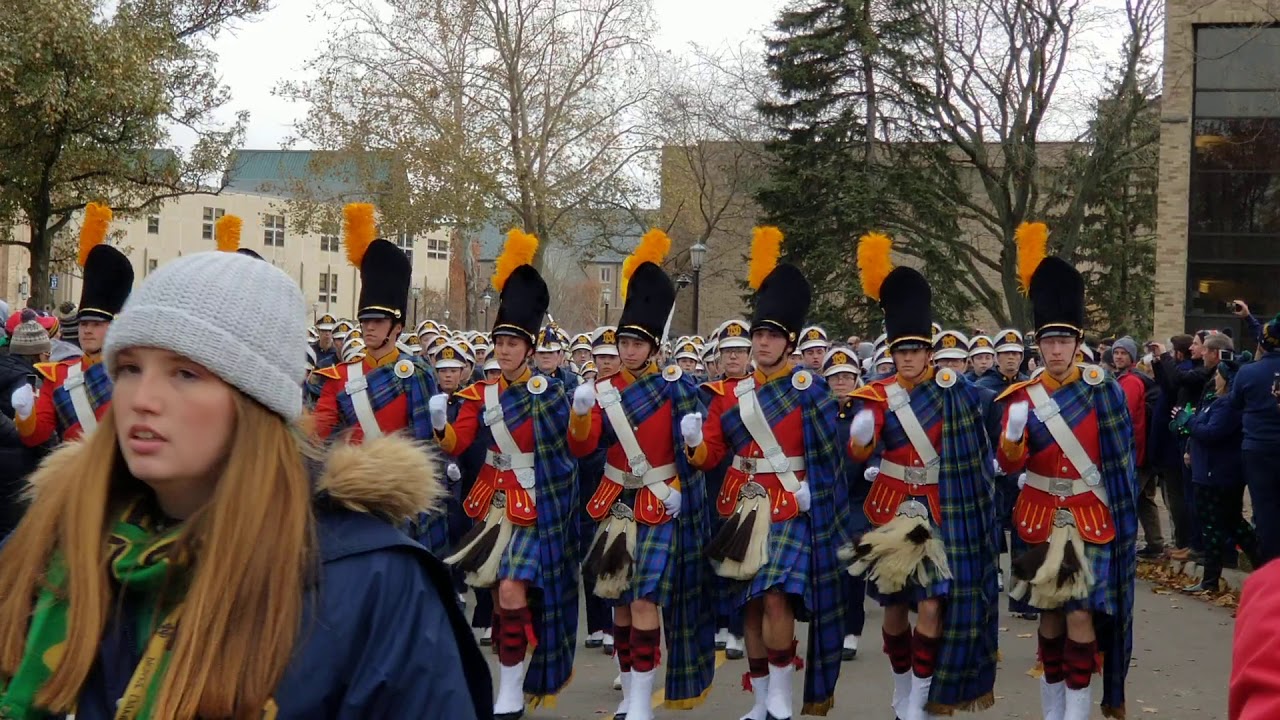 Notre Dame Marching Band parade into the Stadium