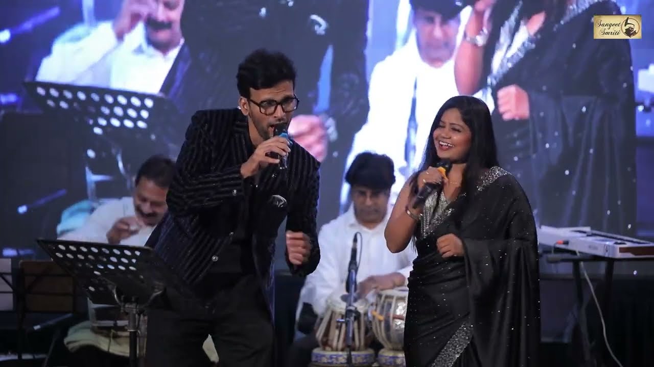 Aankho hi aankho ... @ApoorvSharmaAS24 @IndooT0202 #like #live #bollywood #song #video #viral #share