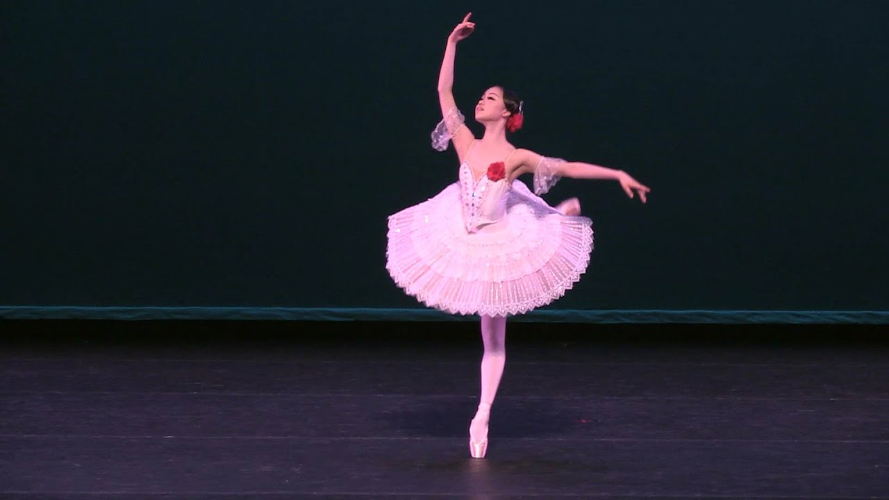 YUNHYEONG CHOI- Variation from Paquita